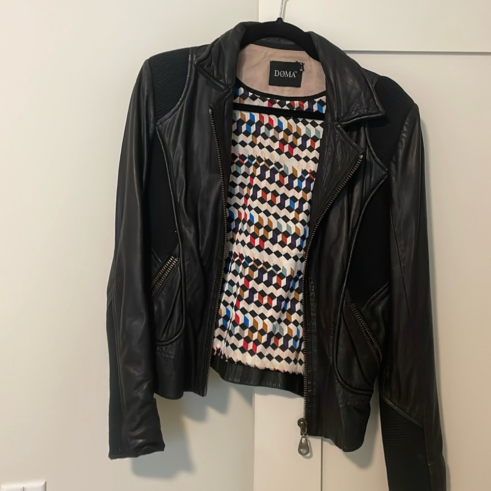 Doma size m black leather jacket